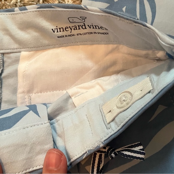 Vineyard Vines Trousers - Picture 3 of 5